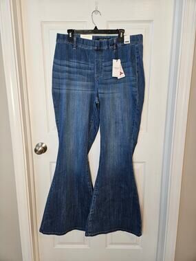 NWT Judy Blue Pull On High Waist Super Flare Jeans Women's 18W 33 Inseam